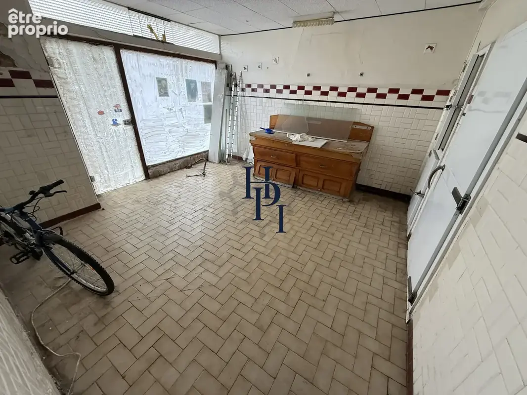 Vente appartements avec local commercial et garage Tournemire - photo 3