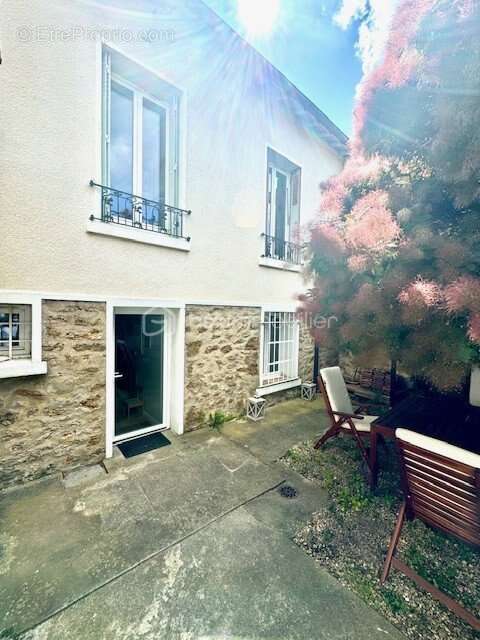 Maison à VITRY-SUR-SEINE