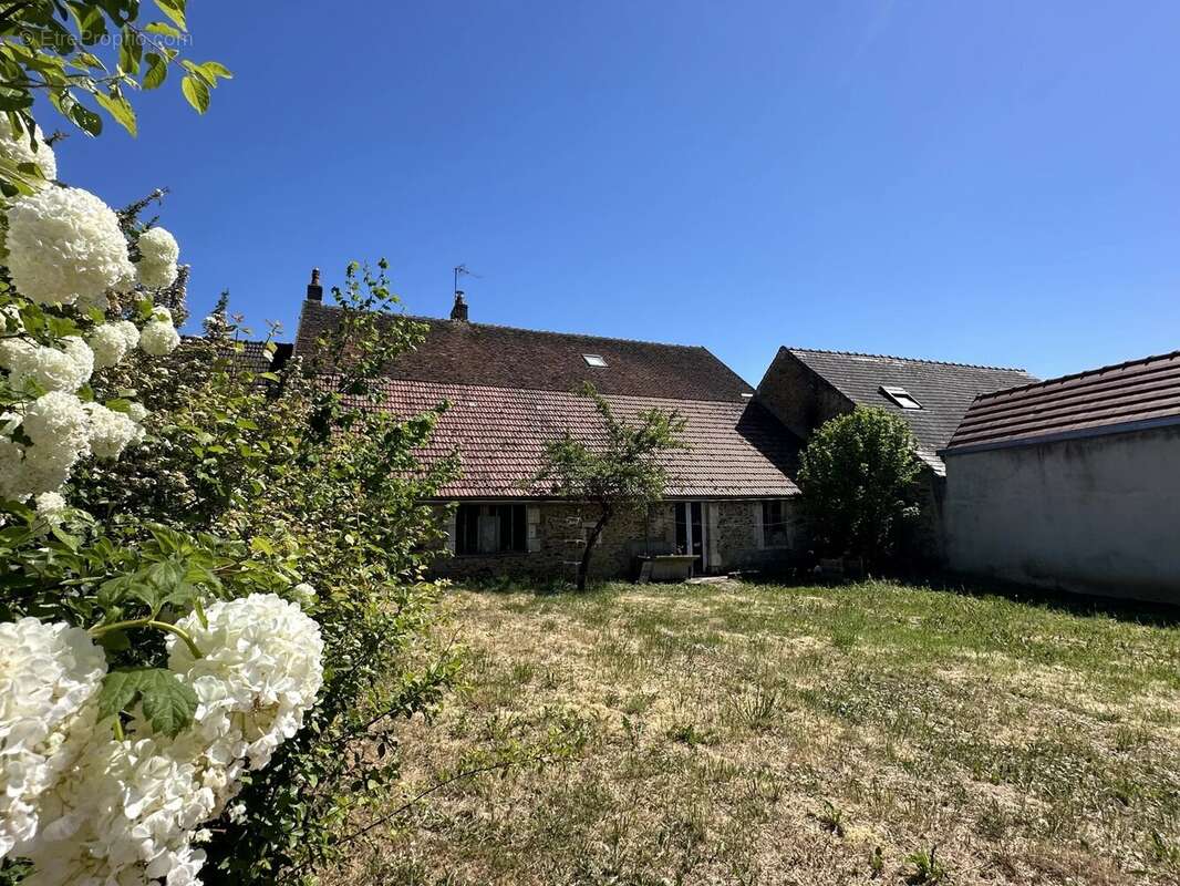 Maison à SAINT-GEORGES-SUR-BAULCHE