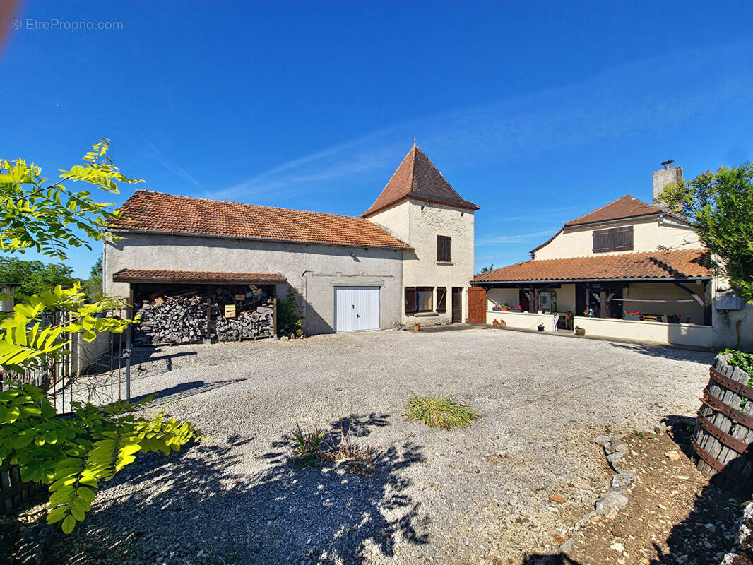 Maison à BACH