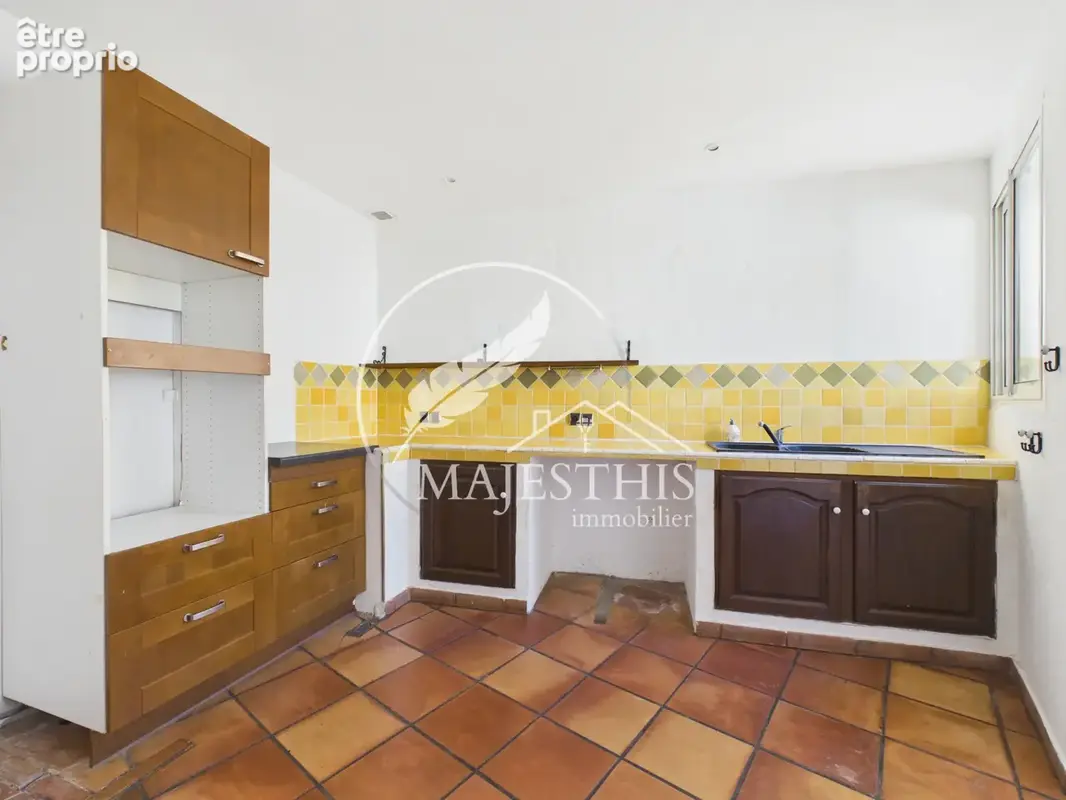 Puget-ville - immeuble (maison village) - t2 bis + t4 avec garage et terrasse - photo 11