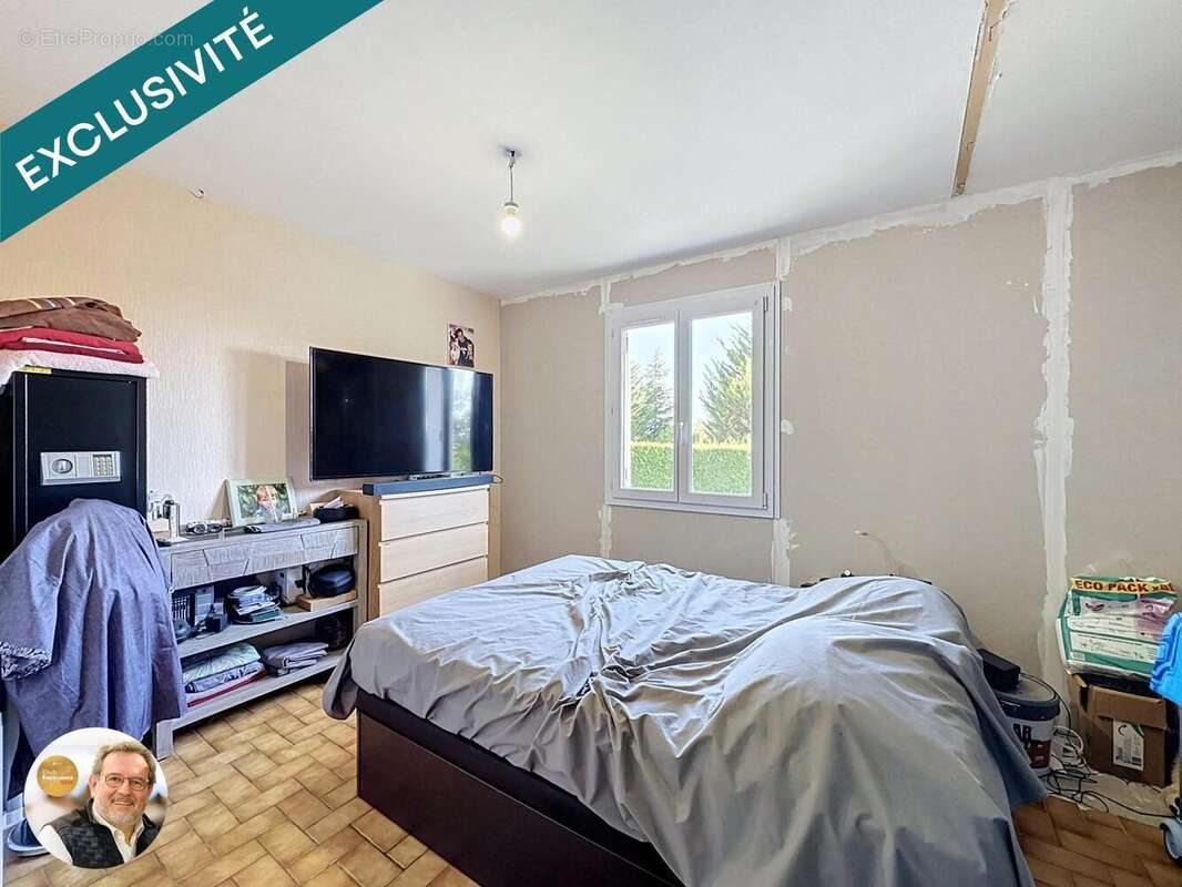Maison 87 m² à Villethierry  - photo 8