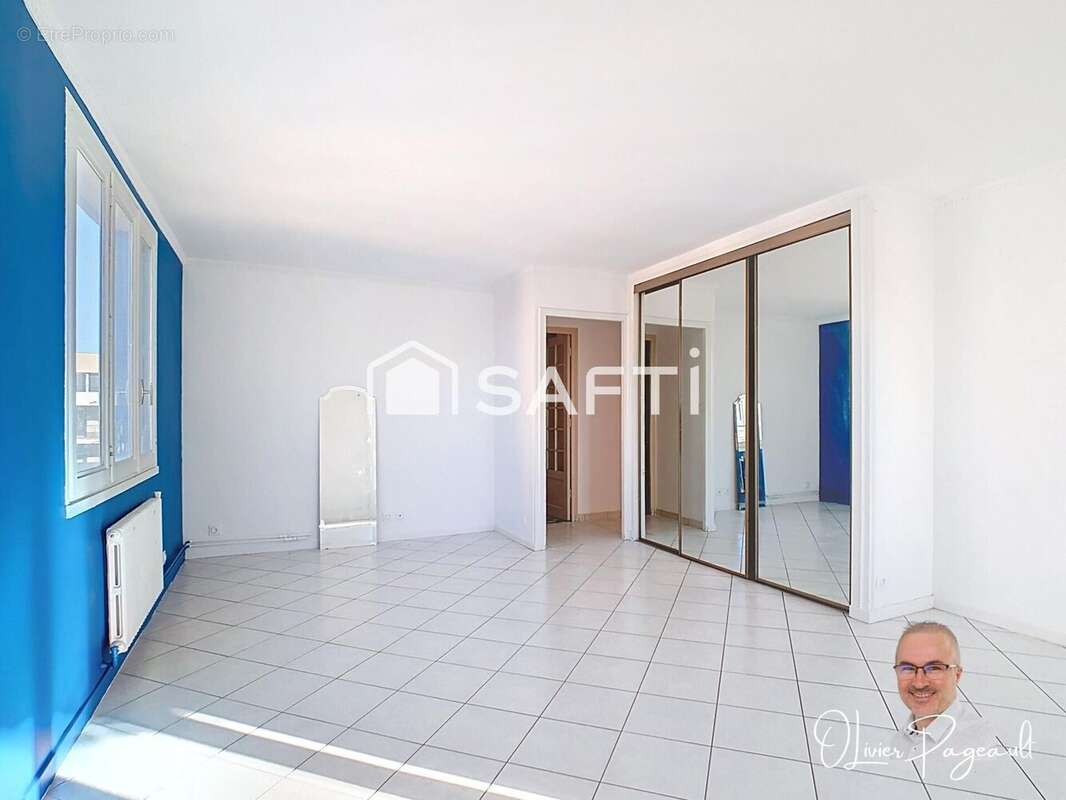 Photo 2 - Appartement à LYON-8E