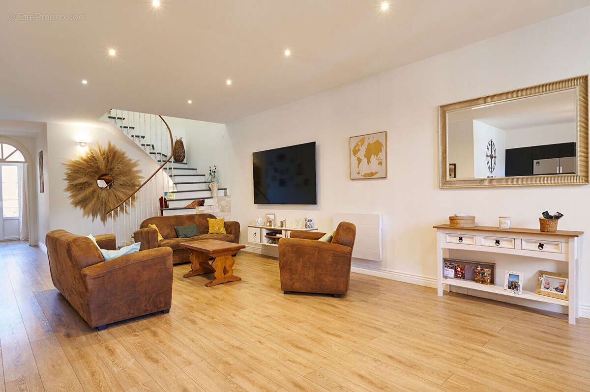 Maison à MURVIEL-LES-BEZIERS