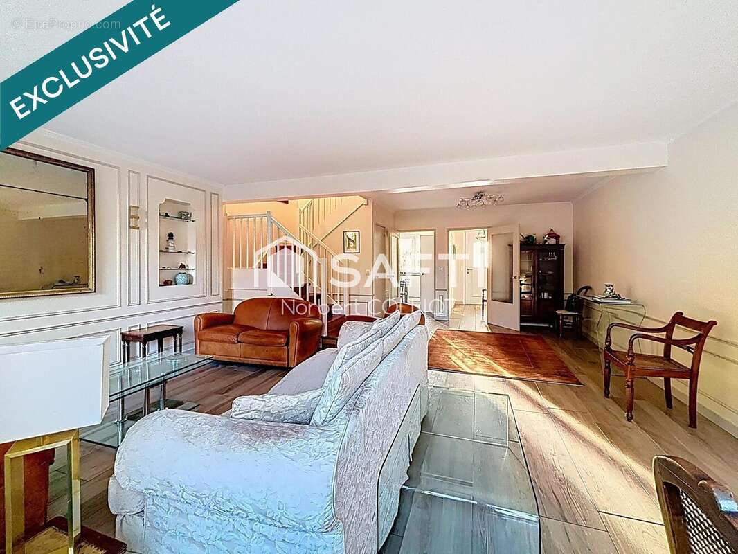 Photo 3 - Maison à ELANCOURT