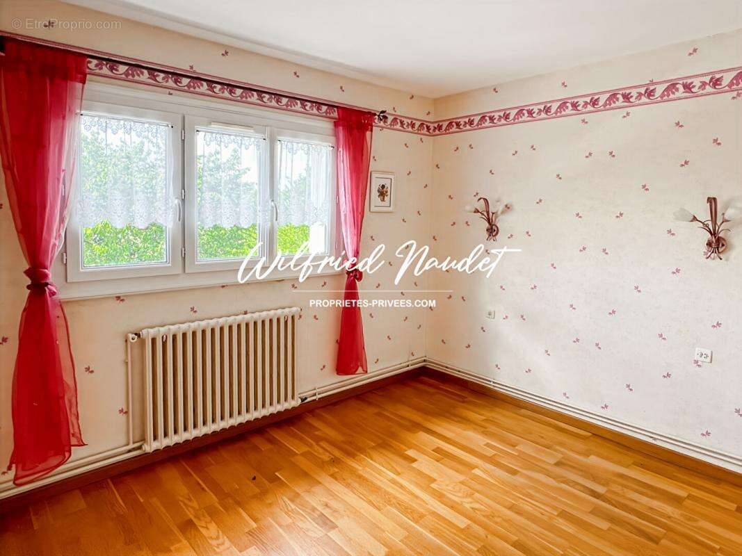 Maison à PARIGNE-L&#039;EVEQUE