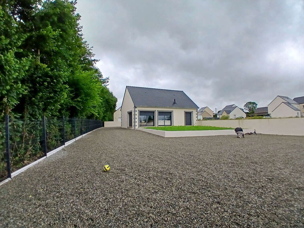Plain pied 3 chambres 118m2 a grenoux - photo 8