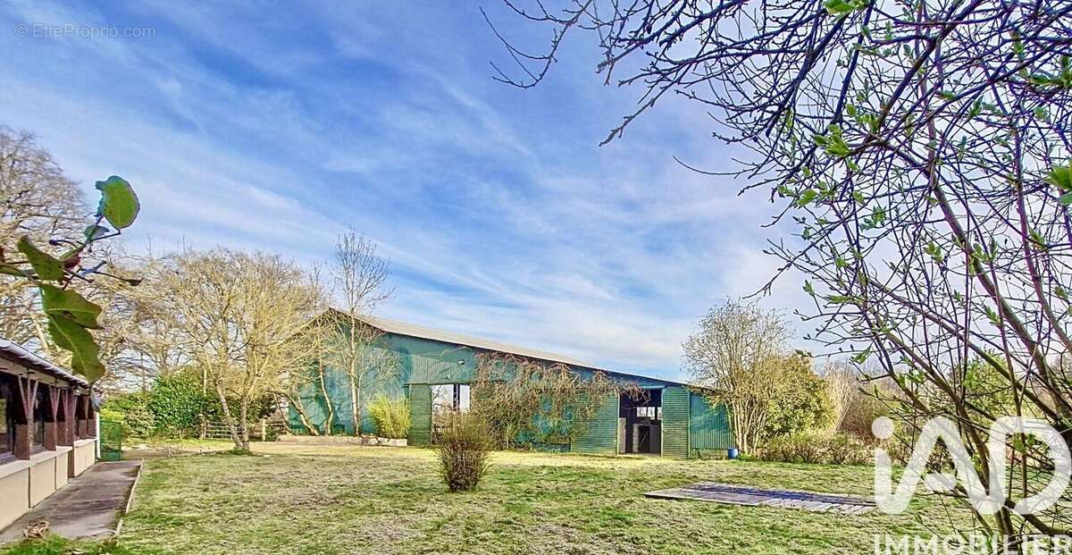 Photo 5 - Maison à SOMMECAISE