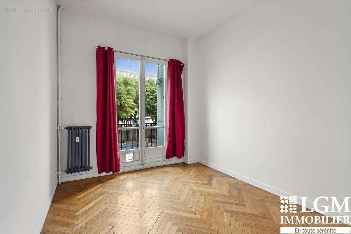 Marseille Vieux-Port – Appartement T3 traversant avec vue panoramique exceptionnelle - photo 9