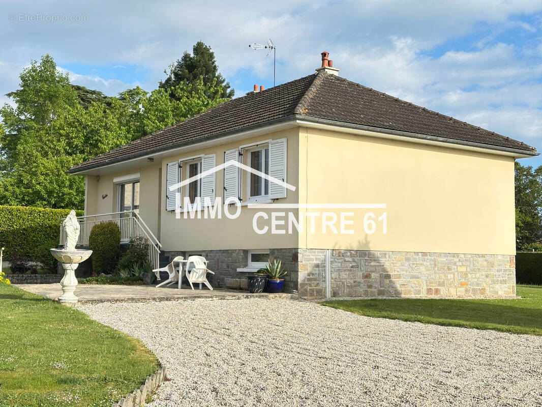 Maison à LA FERTE-MACE