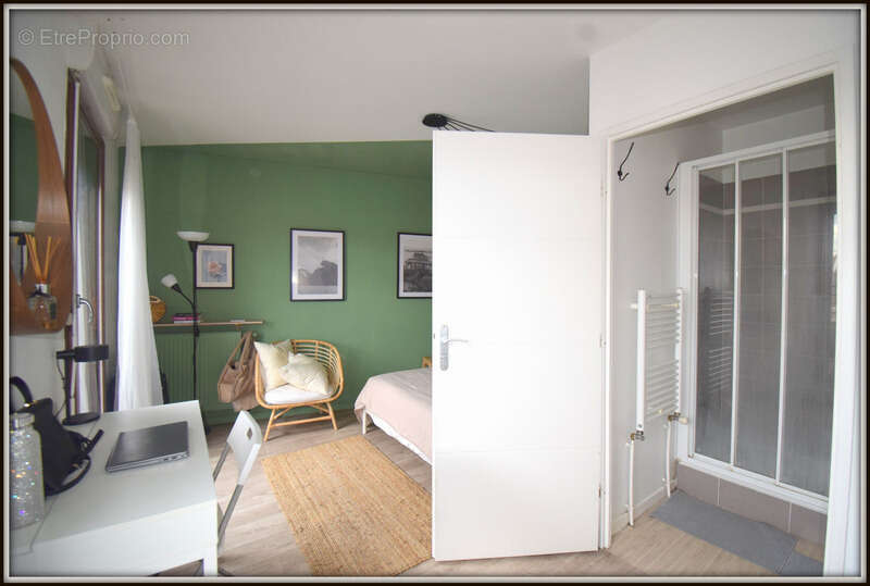 Appartement à AUBERVILLIERS