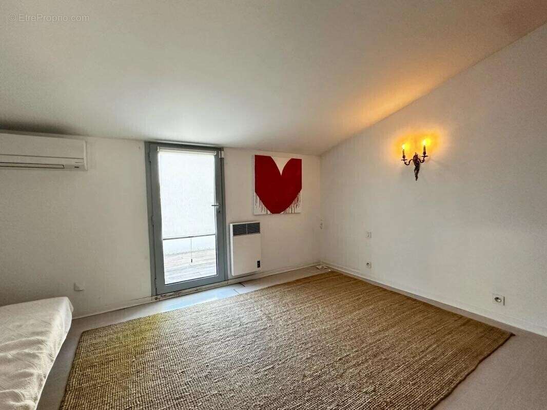 Maison à LES ANGLES