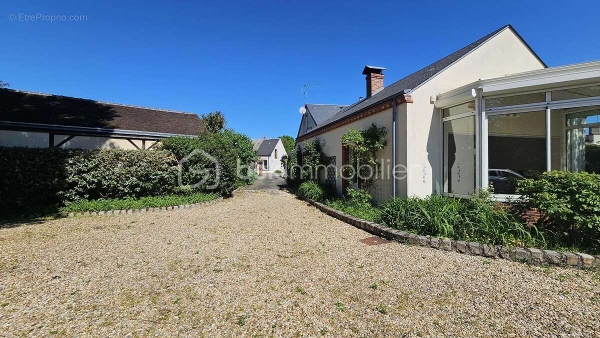  À VENDRE – Une maison qui a du cœur sur la comune S/T JEAN DE BRAYE !  - photo 5