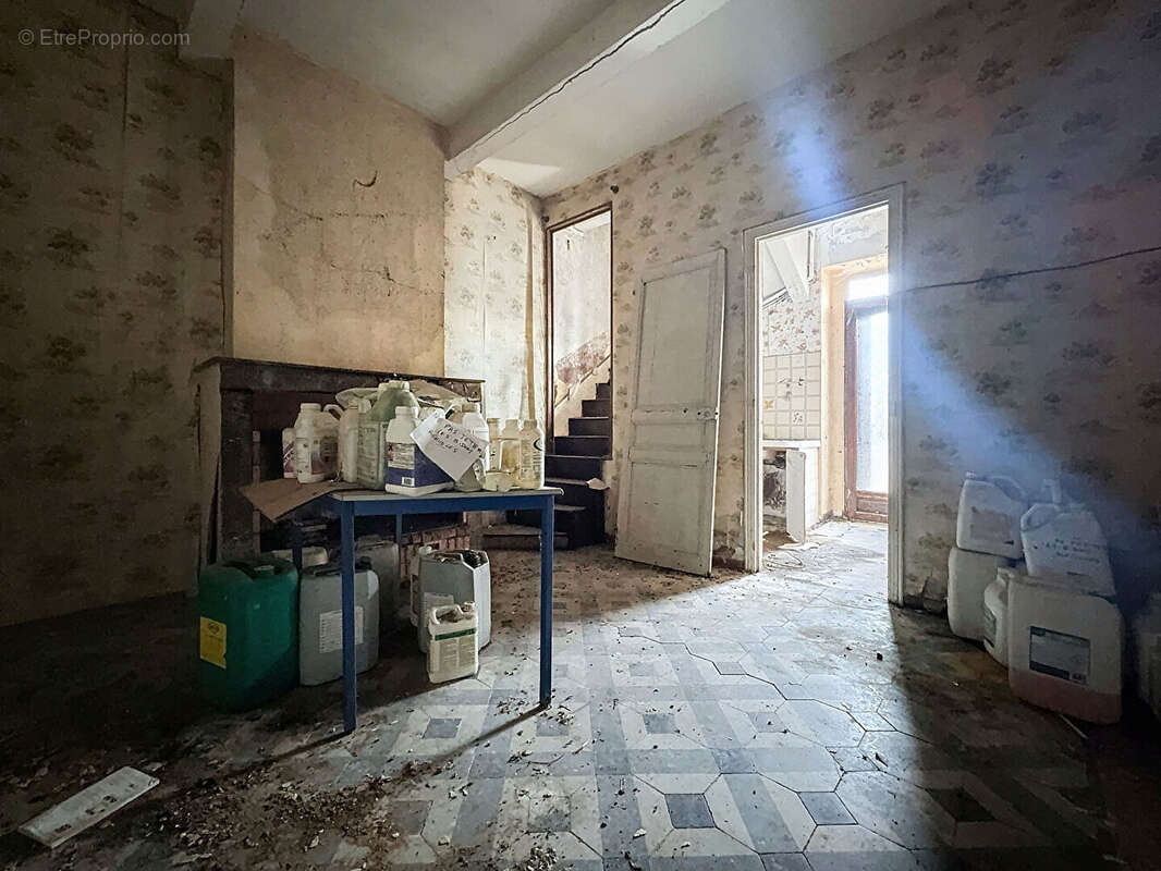 Maison - Cazouls-Lès-Béziers - 5 pièces - 116.5 m² - photo 7