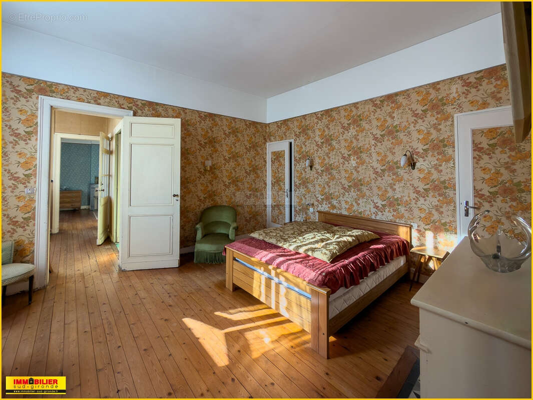 Maison à ILLATS