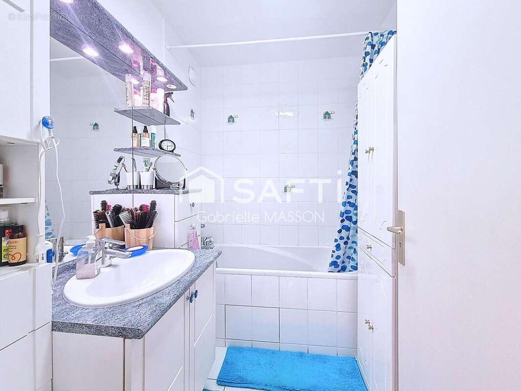 Photo 8 - Appartement à LE KREMLIN-BICETRE