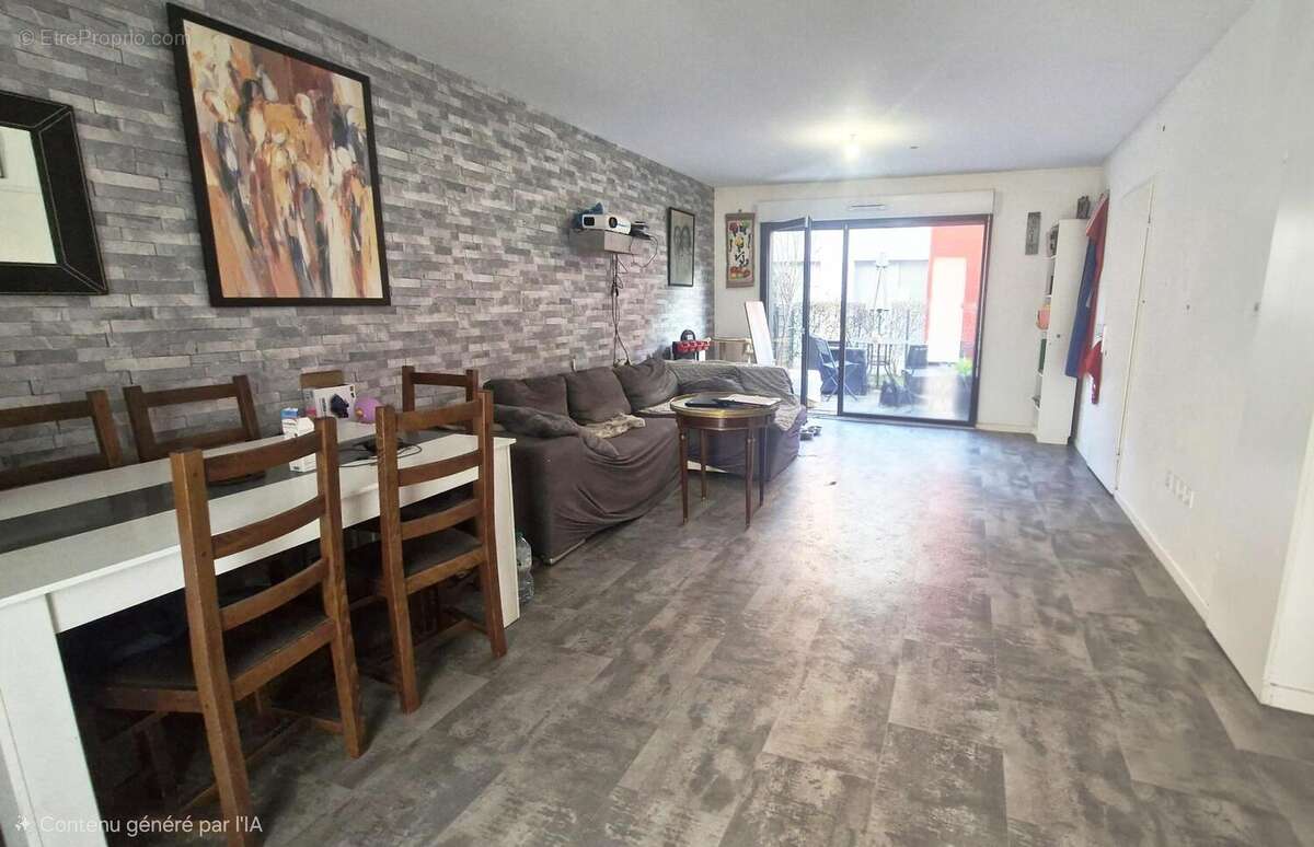 Maison à LA COURNEUVE