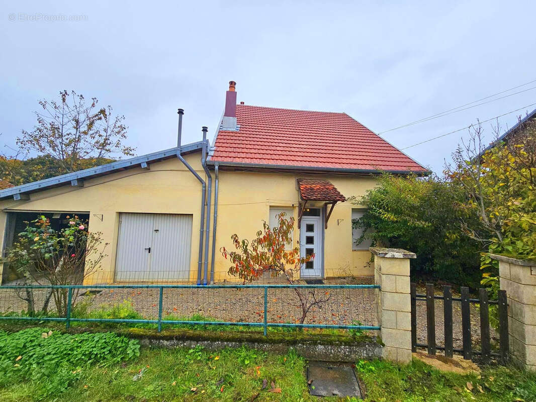 Maison à BAUME-LES-DAMES