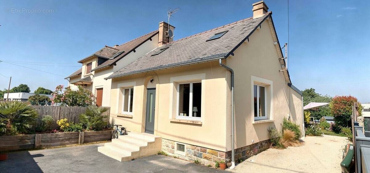 Maison à PLEURTUIT