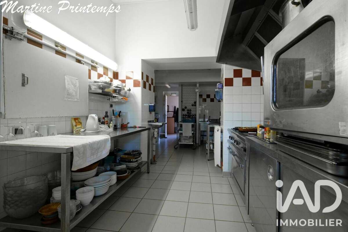 Maison 397 m² à Chalaux  - photo 7