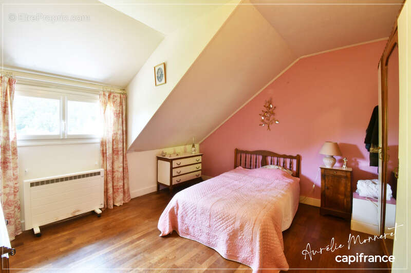 Maison Bourgeoise à vendre Maisonnais (18) - photo 14