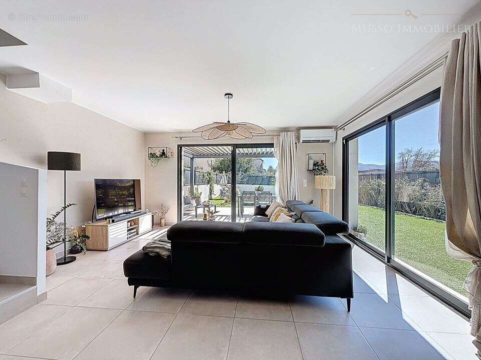 Maison à MARSEILLE-11E