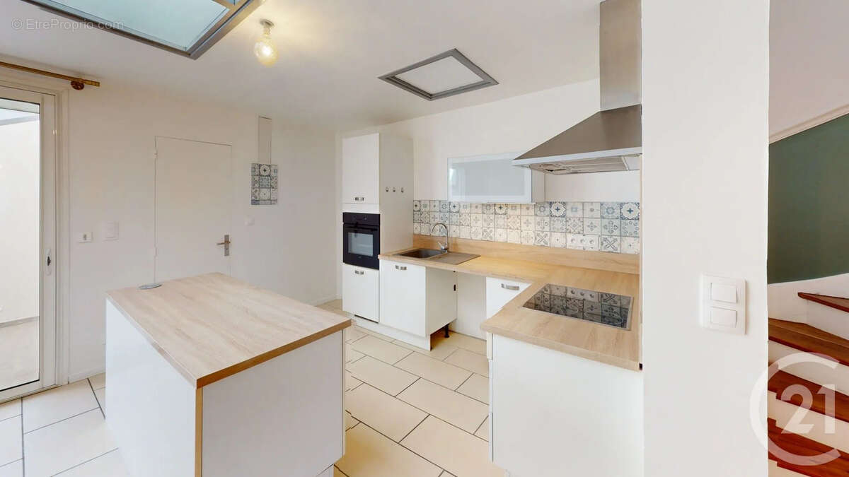 Maison à SAINT-QUENTIN