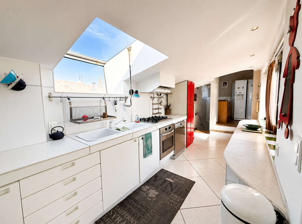 Maison 363 m² à Bourg-Saint-Andeol  - photo 11