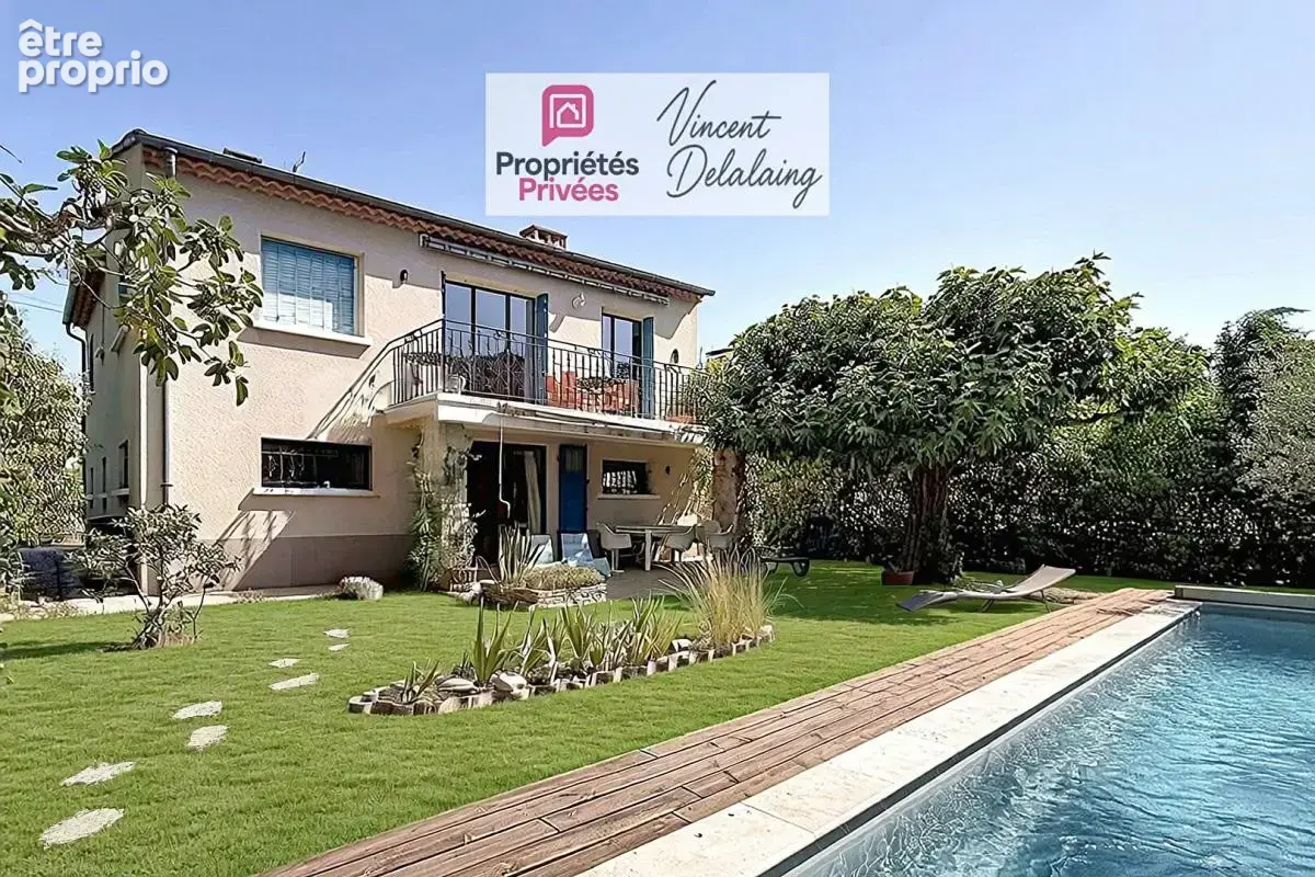 Superbe maison T5 rénovée avec piscine, studio et garage - photo 3
