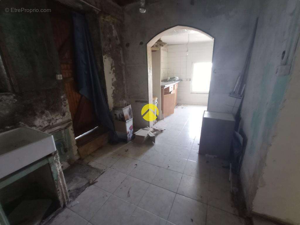 Maison à SAINT-POURCAIN-SUR-SIOULE