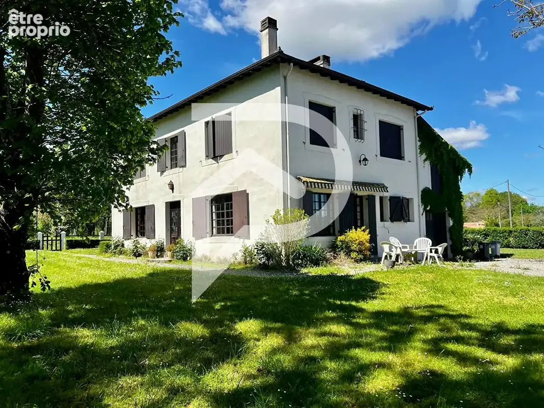 Maison à SALIES-DE-BEARN