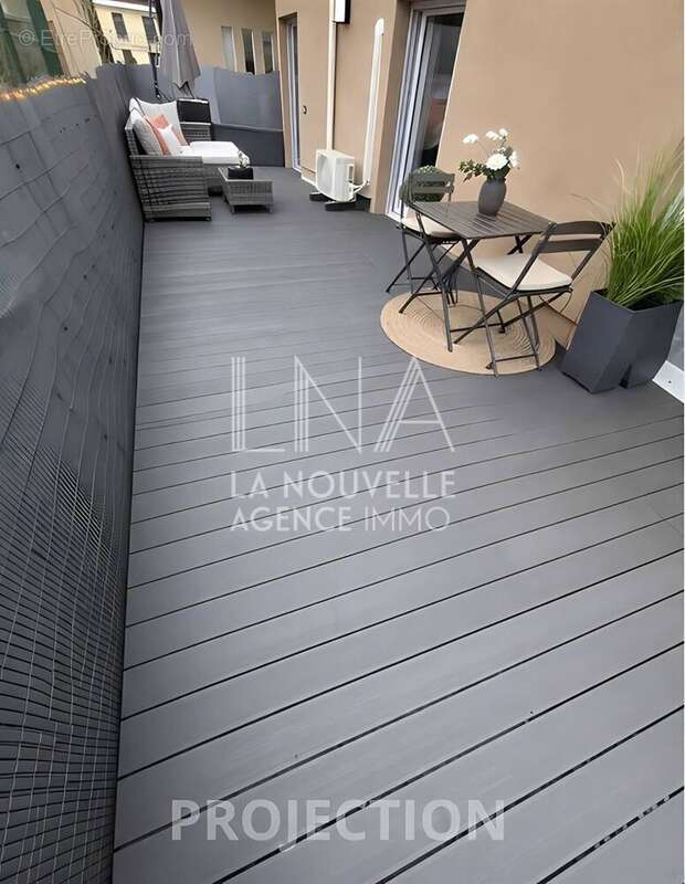 Appartement à LES LILAS