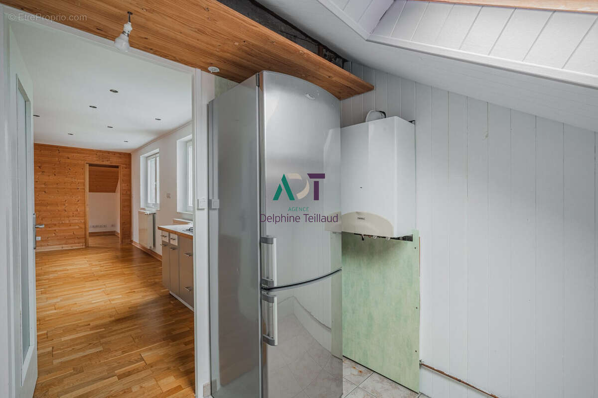 Appartement à FONTAINE