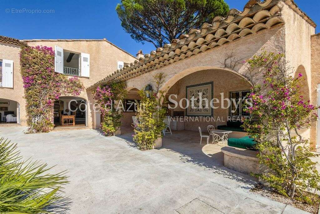 Maison à GRIMAUD