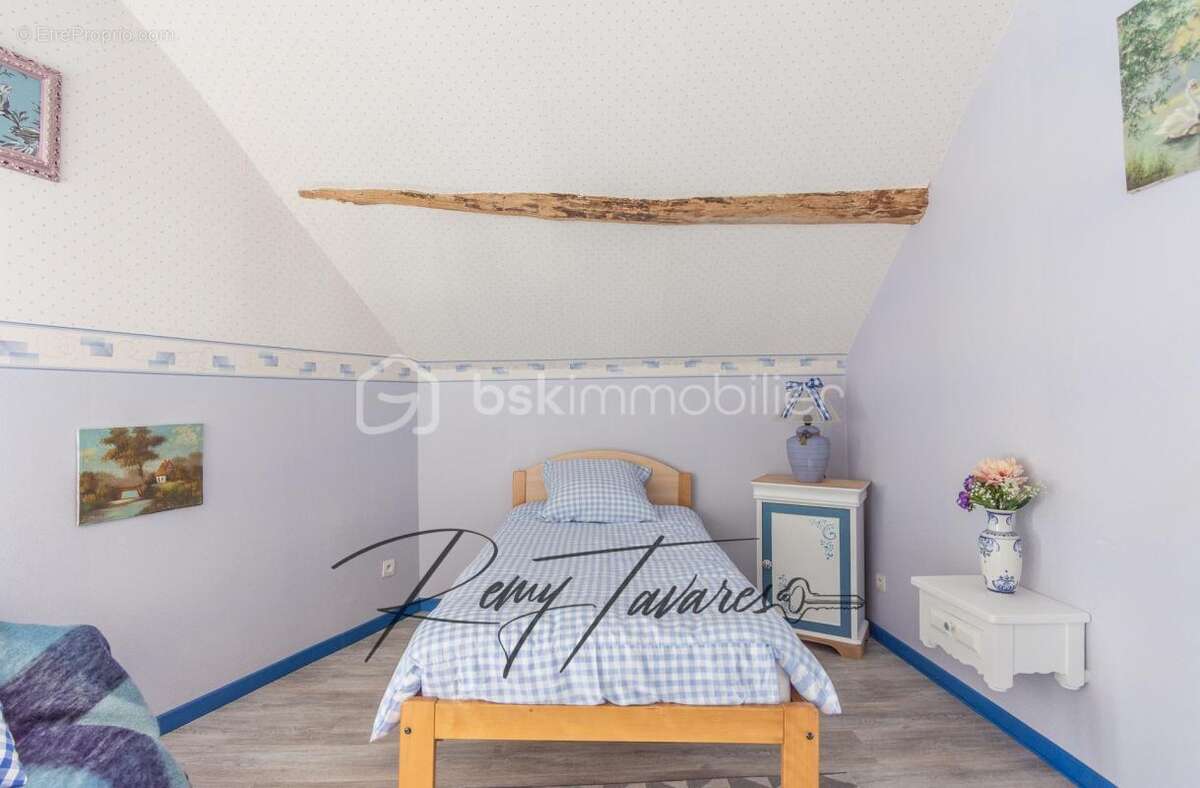 EXCLUSIVITÉ – Magnifique longère du XVIIe siècle à fort potentiel (300 m² et jusqu'à 7 Chambres) – Remauville - photo 23