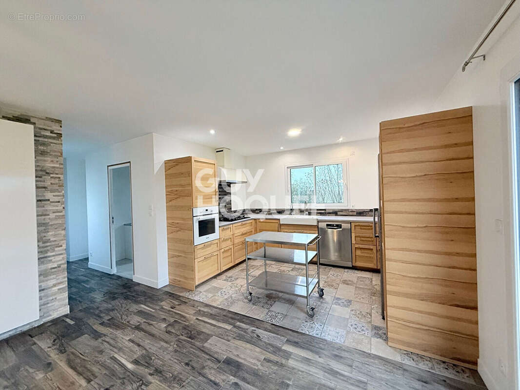 Maison à ESQUAY-NOTRE-DAME