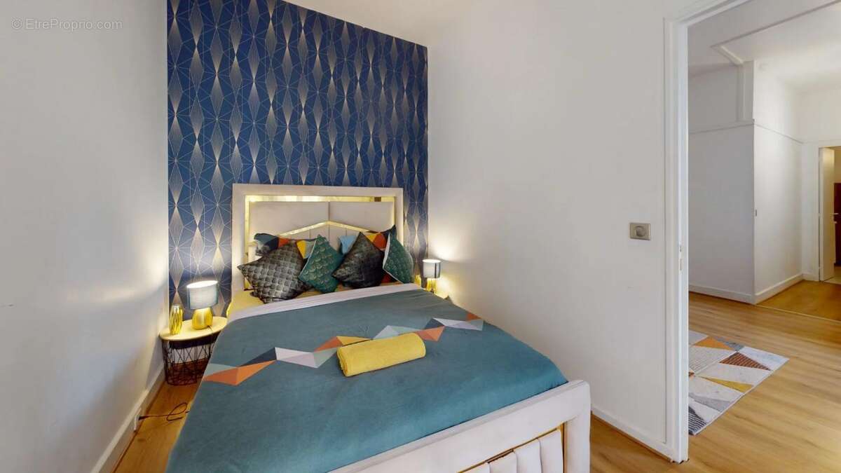 Appartement à VERSAILLES