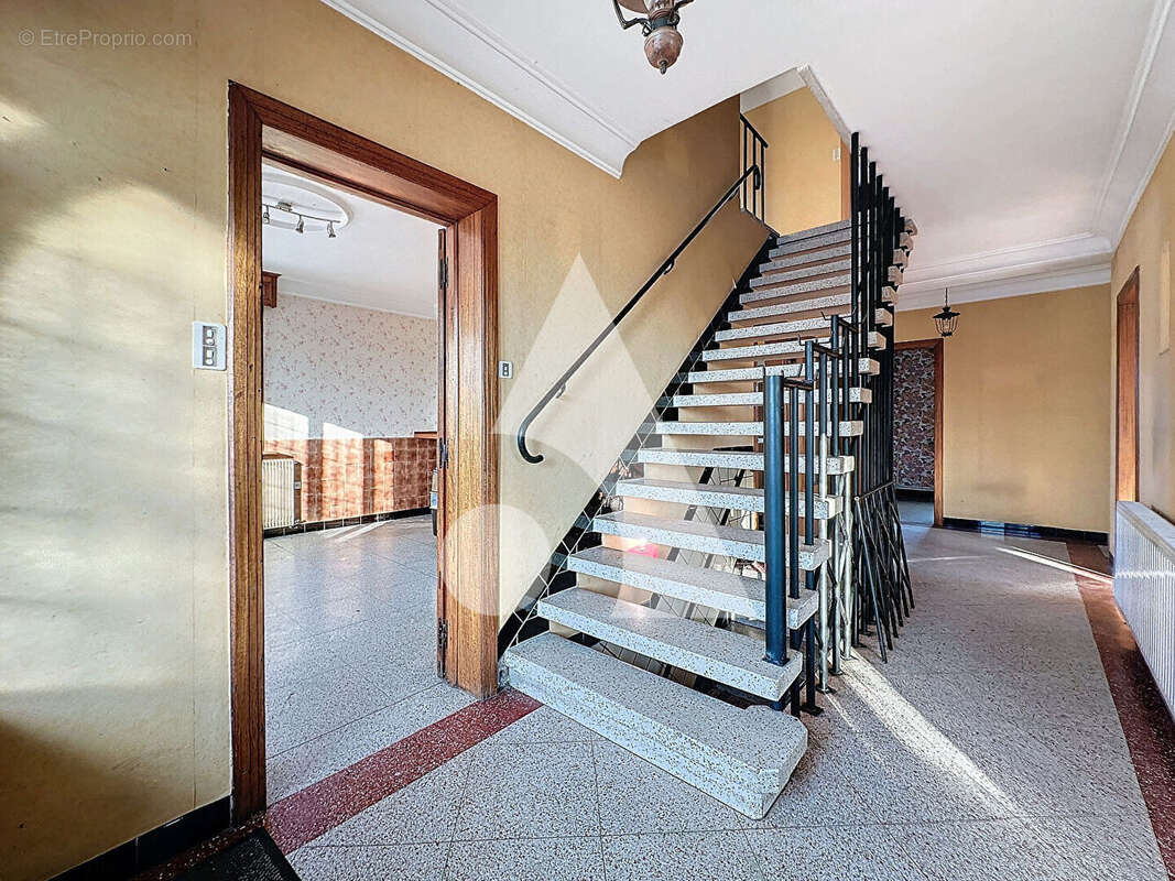 Maison à SAINT-AMAND-LES-EAUX