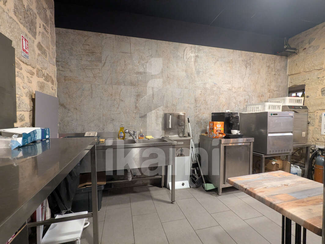 Commerce à PERIGUEUX