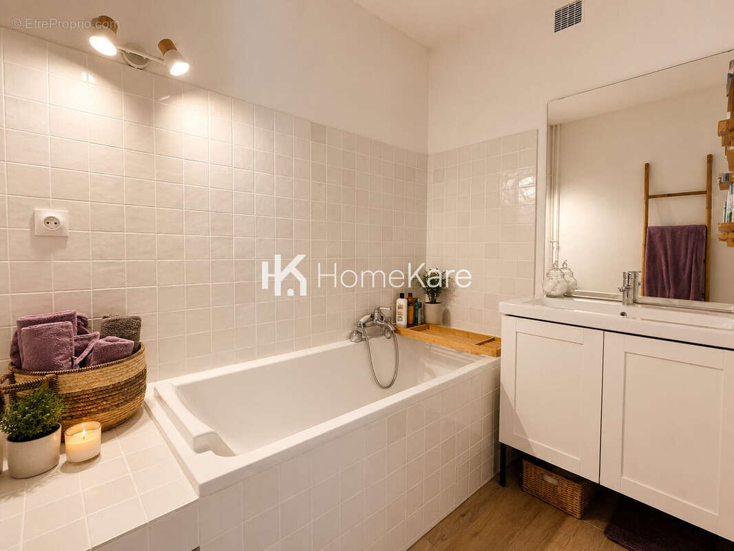 Appartement 89 m² à Cenon  - photo 9