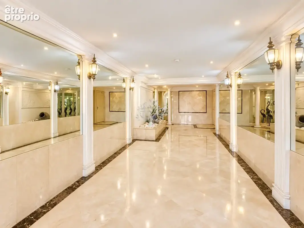 Appartement T4 à deux pas du centre-ville de Sanary avec ascenseur - photo 6