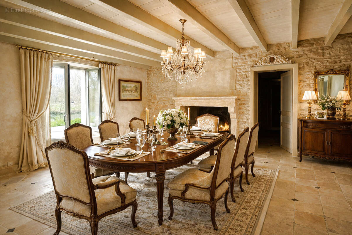 Maison à COULON