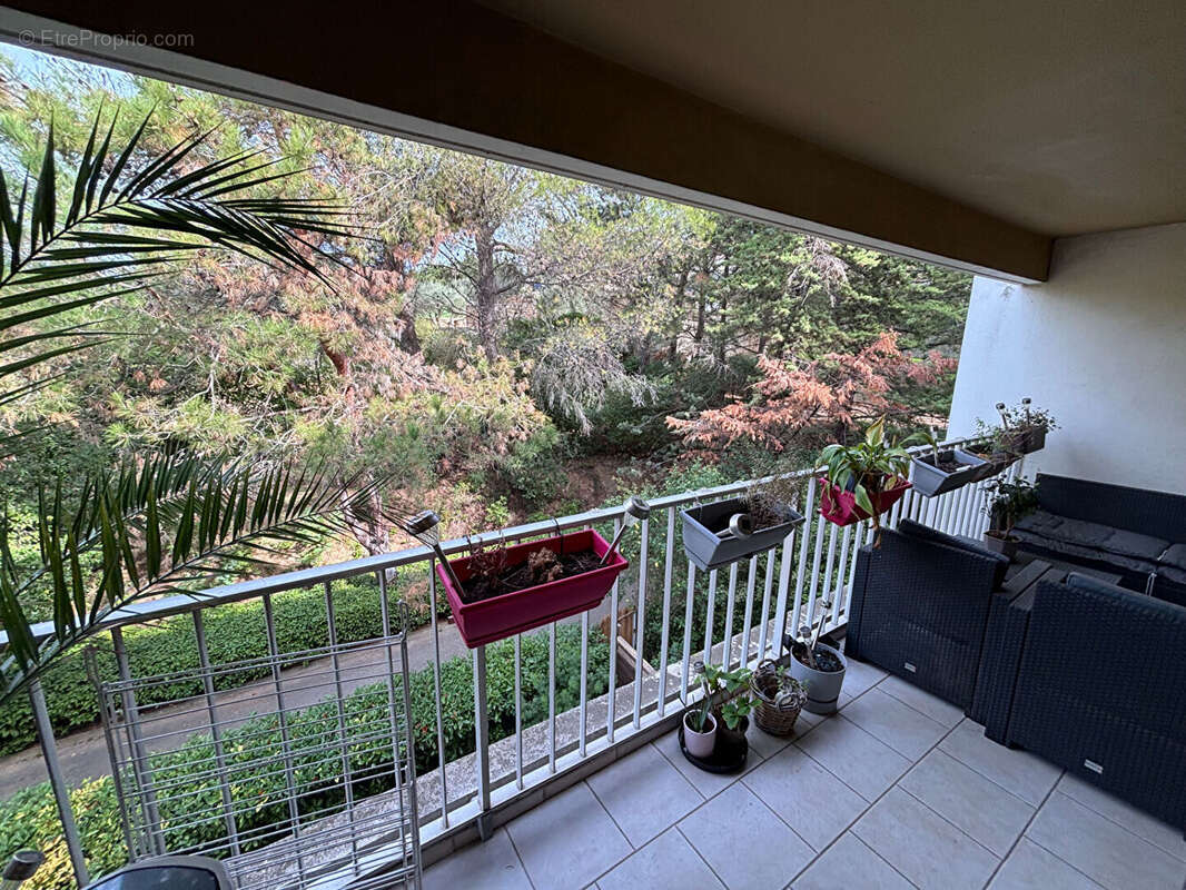 Appartement à MARSEILLE-12E