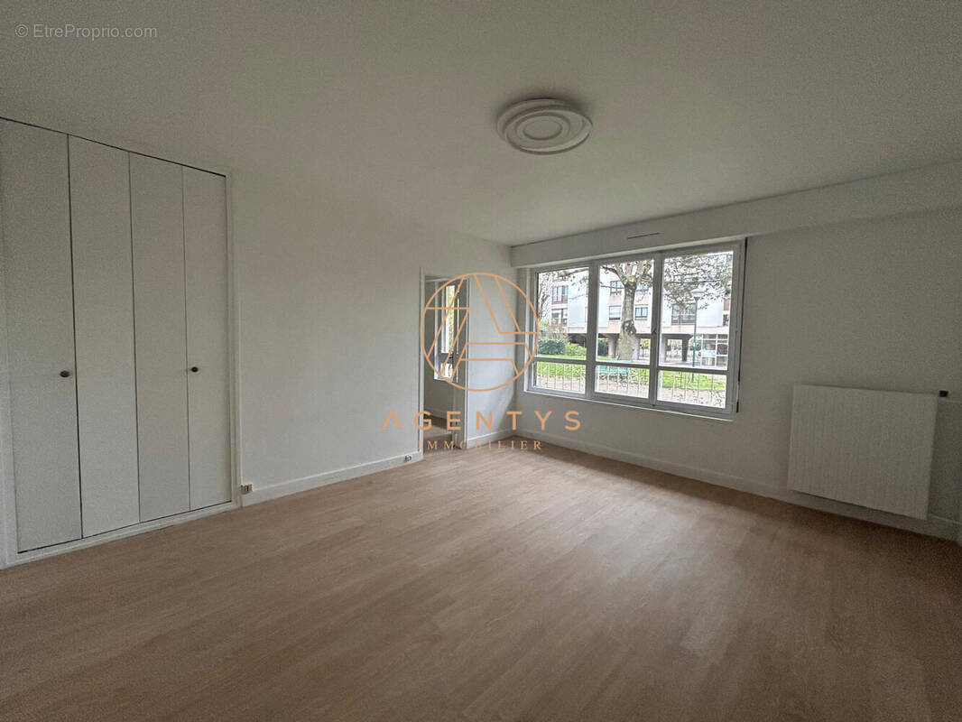 Appartement à NOGENT-SUR-MARNE