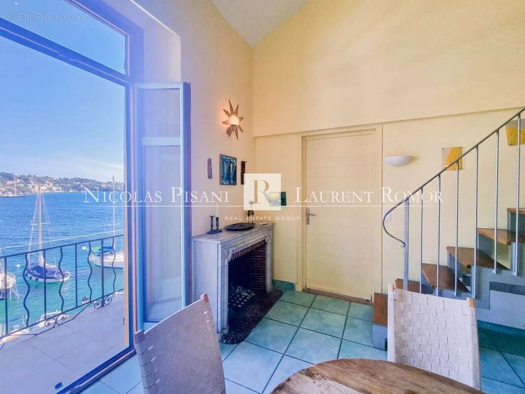 Appartement à VILLEFRANCHE-SUR-MER