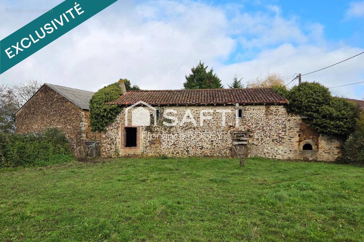 Photo 1 - Maison à BUSSIERE-POITEVINE
