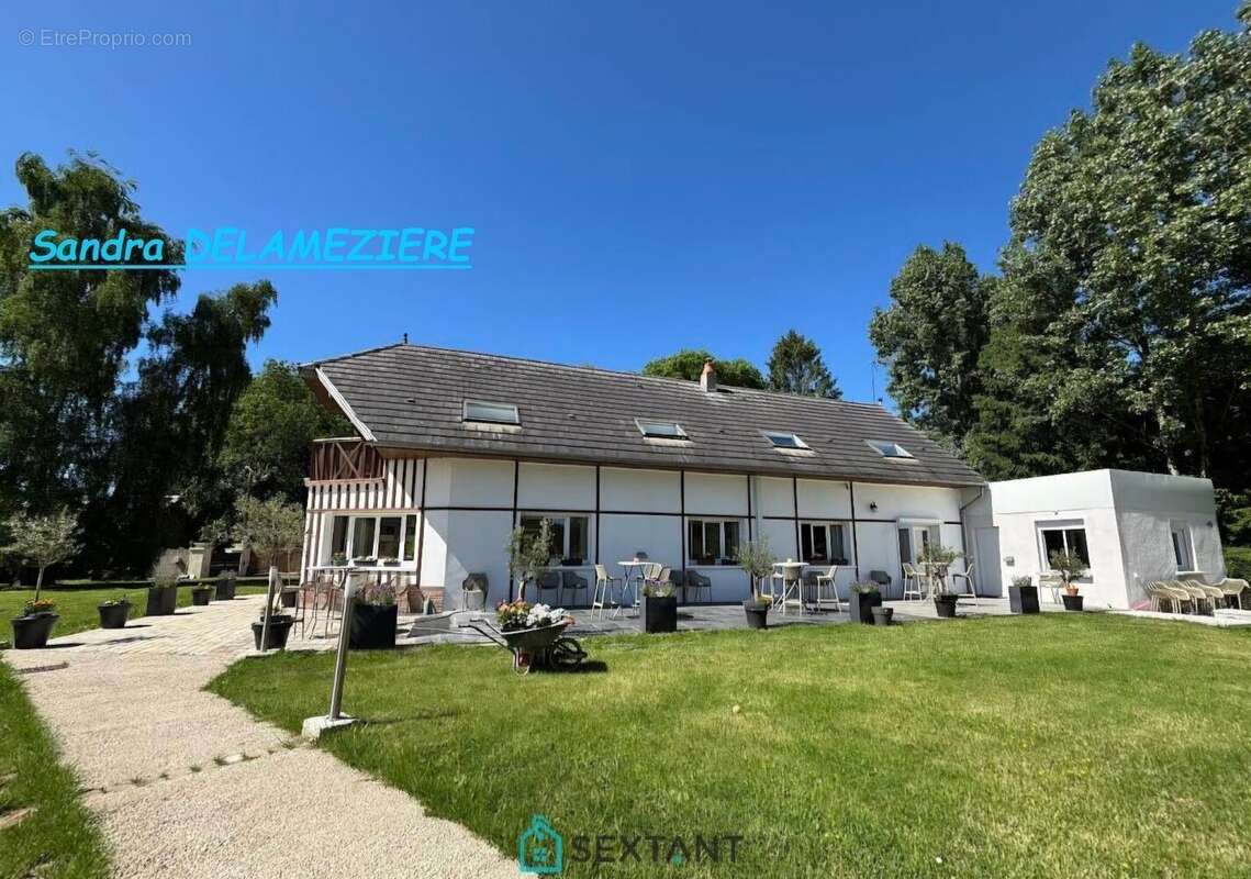 Maison à POIX-DE-PICARDIE