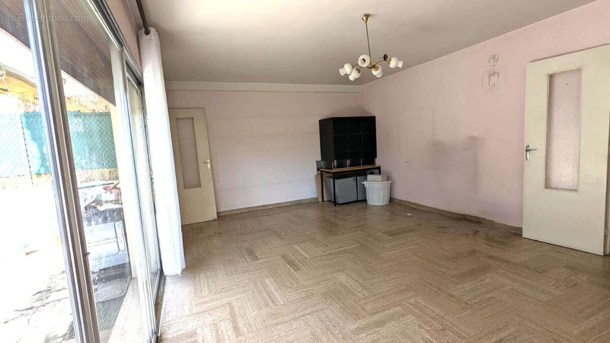 Appartement à CAGNES-SUR-MER