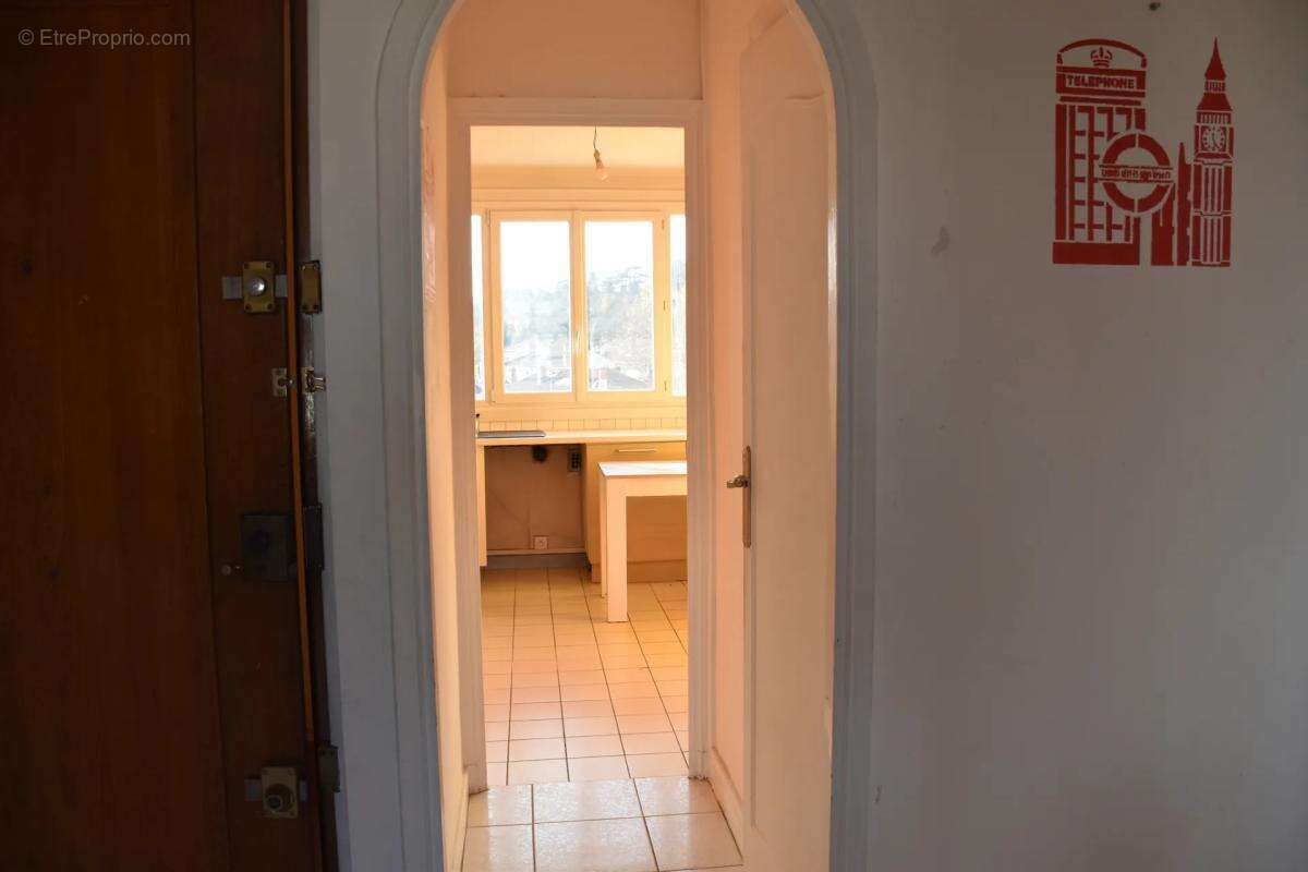 Appartement à LYON-9E