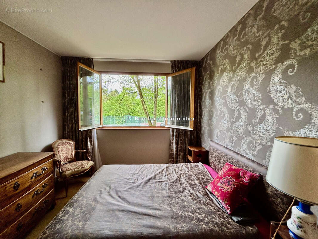 Appartement à LA CELLE-SAINT-CLOUD